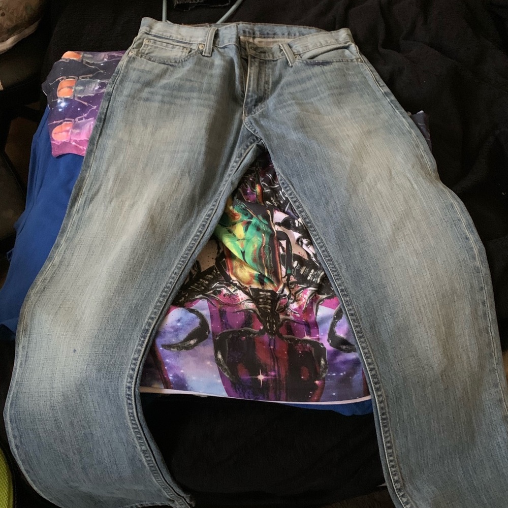 Jeans